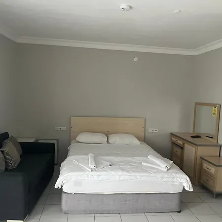 Eldorado Hotel 3*