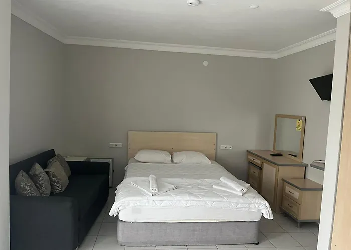 Eldorado Hotel 3*